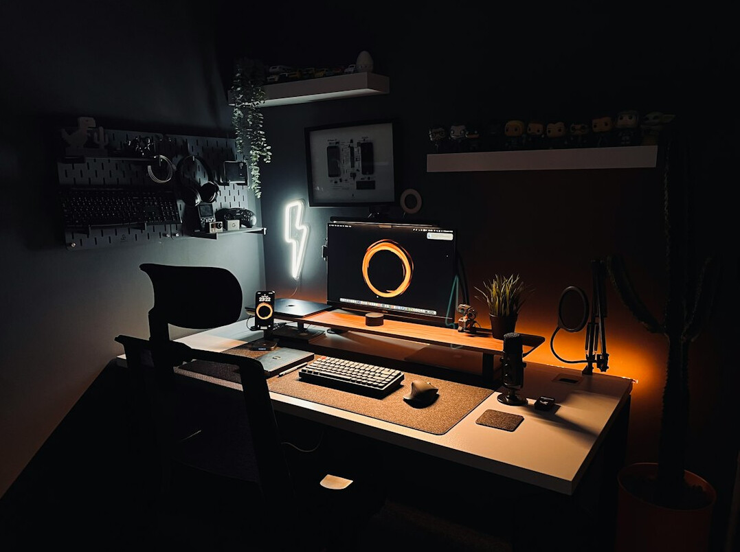 mystery writer desk setup